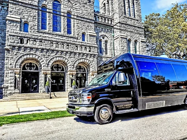 Rupp Limousine - wedding limousine