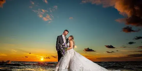 Venue photograph from Bayshore Grove website