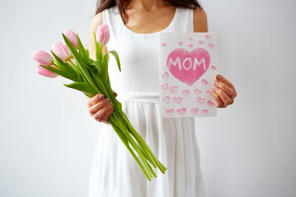 Floral arrangement by Blooming Fabulous Flower Shop