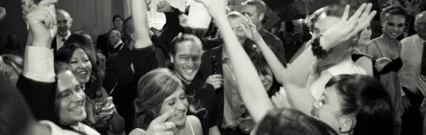 Wedding crowd dancing at a reception to NYC Wedding Music, New York