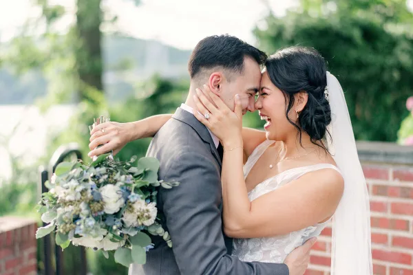 Hudson Valley wedding photograph by Alicia King Photography, Wappingers Falls NY