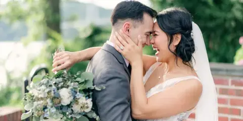 Hudson Valley wedding photograph by Alicia King Photography, Wappingers Falls NY