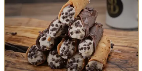 Mini cannoli from Blount County Bakery