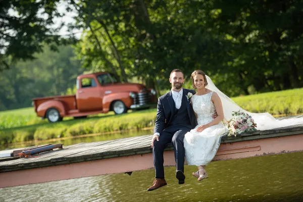 Smyklo Photo - Erie PA wedding bride and groom