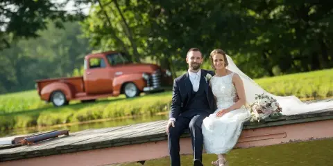 Smyklo Photo - Erie PA wedding bride and groom