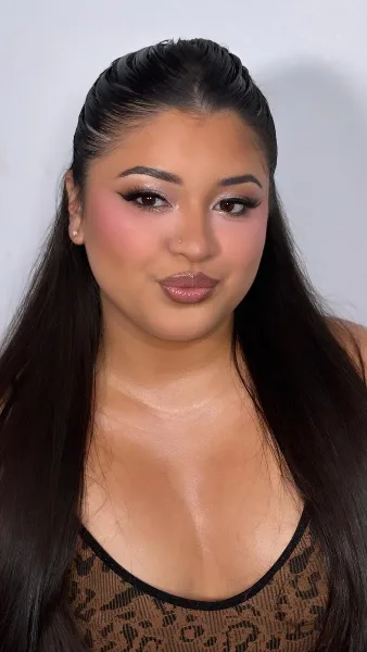 Glam makeup by Glammed by Angelika, New York