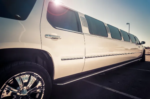 Syracuse Limo Service — limo and transportation services, Syracuse, New York