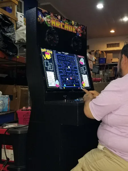Arcade game rental by Party Pros East Coast, Bridgeport PA