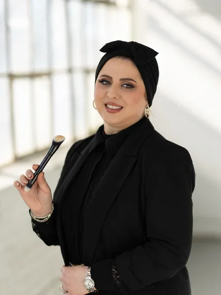 Malaz MUA - bridal makeup artist portrait
