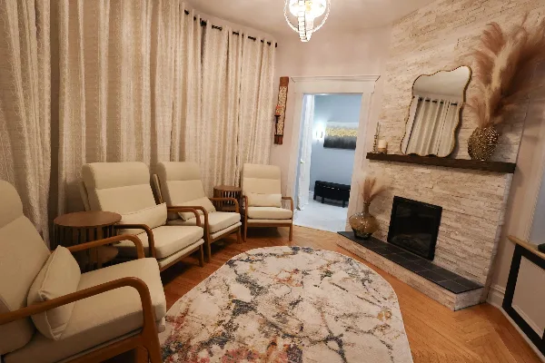 Salon photograph from In Vogue Salon & Spa website