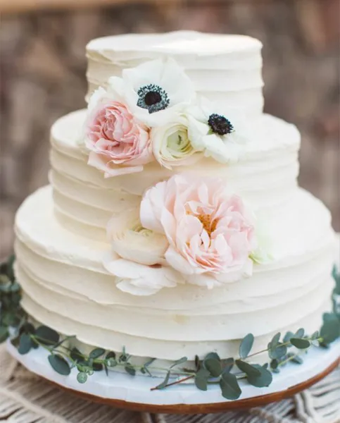 SusieCakes - custom cake